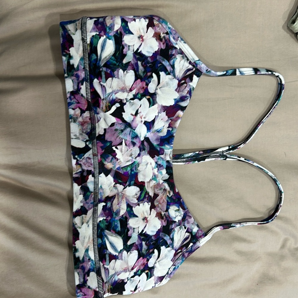 Lulu lemon Sports Bra